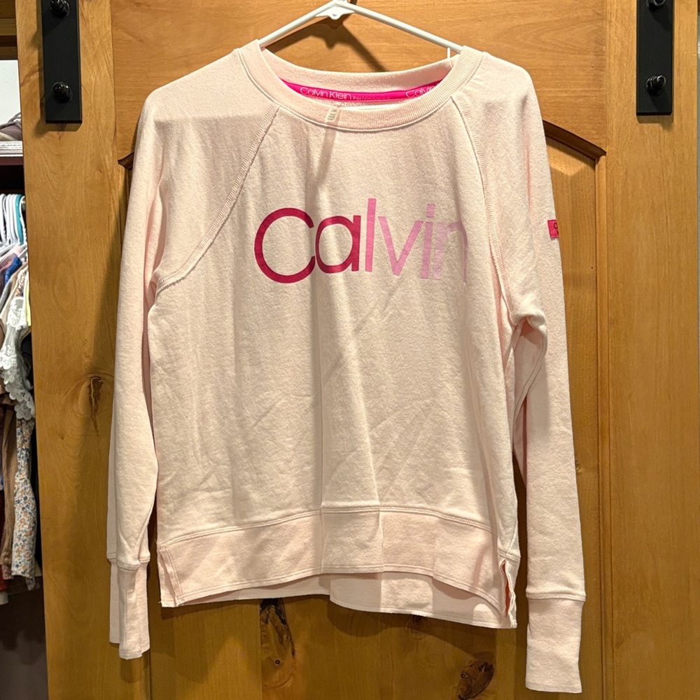 Calvin Klein Women's Light Pink Crew Neck Sweater